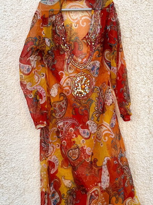 Kimono size L like new, red and orange with sequins and gold thread