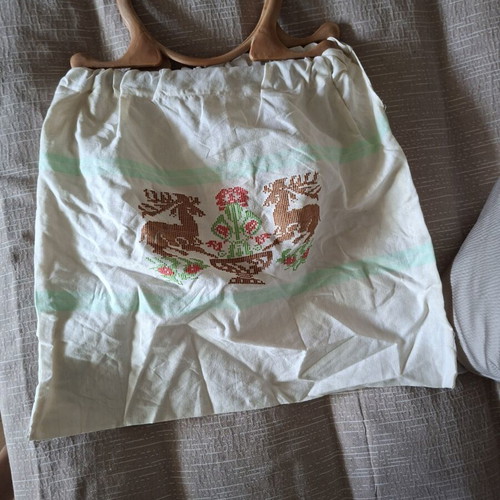 Handmade fabric shoulder bag like new, white