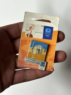 Athens 2004 Olympic Torch Relay Pin like new, Cyprus station