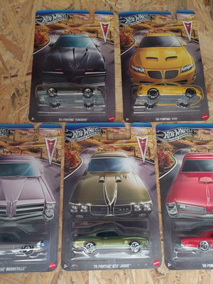 Hot Wheels Pontiac Silver Series complete set of 5, new