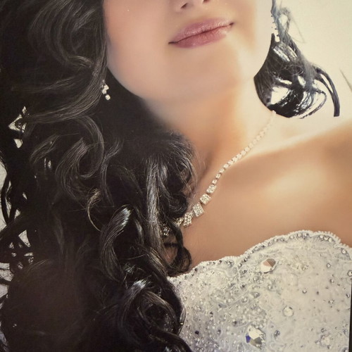 Wedding dress with Swarovski stones like new, size S, white