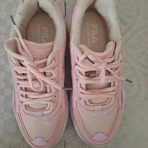 Fila women's sneakers pink size 39