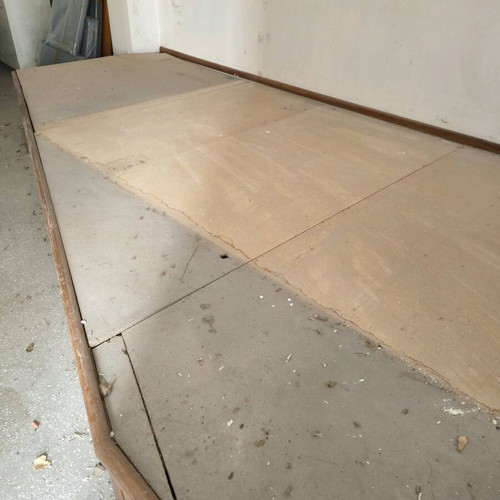 Raised floor used for desk or bed placement
