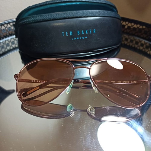 Ted Baker Aviator sunglasses like new, gold frame, mirror lens