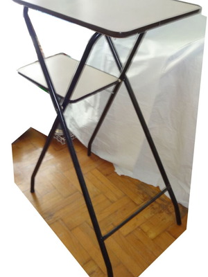 Metal and wood folding table like new sturdy construction