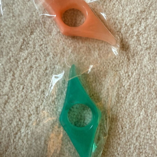 Retro acrylic page holders set of 2, new, pastel colors
