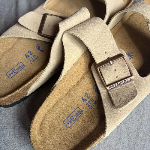 Birkenstock men's beige slippers size 42
