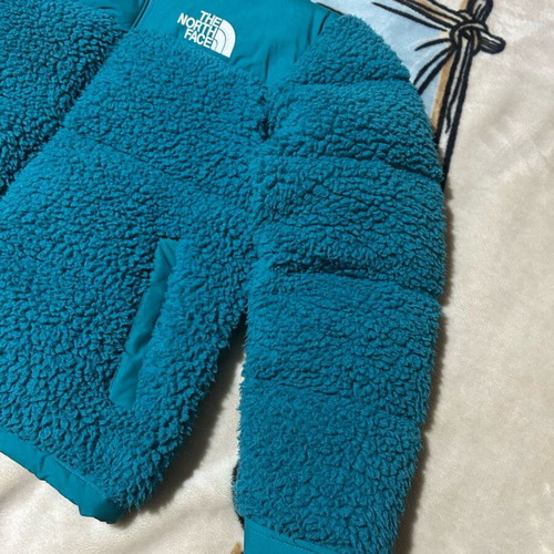 The North Face puffer like new, blue turquoise
