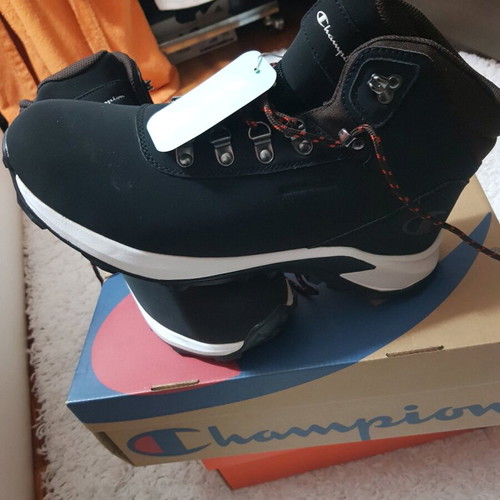 Men's shoes new, size 44