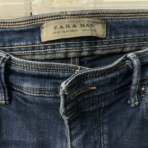 Zara Man men's straight-leg jeans, size 42, blue