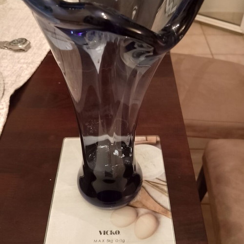 Vintage Art Glass Vase Murano Style like new