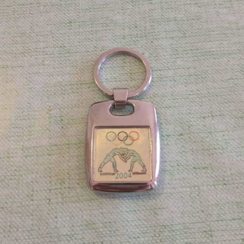 Olympic Games Athens 2004 Vintage Metal Keychain like new