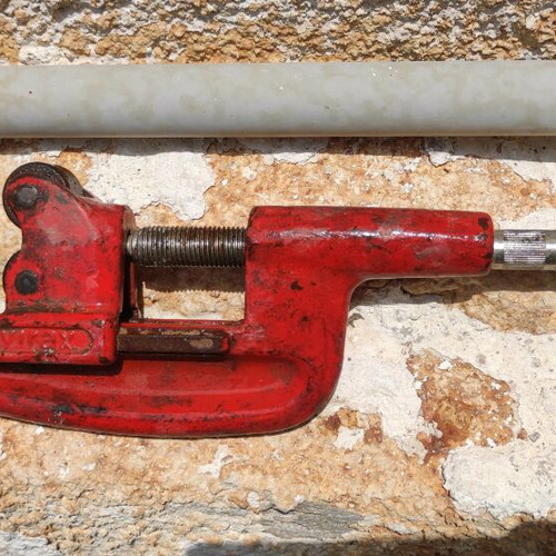 Virax pipe cutter used 210130 for iron pipes 3/4" - 3"