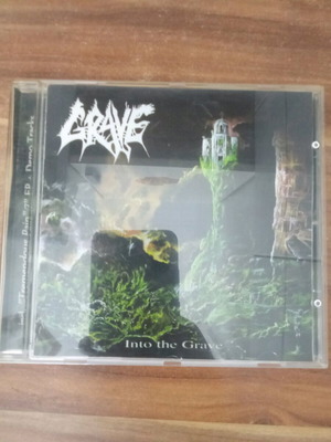 Grave Into The Grave CD like new, metal