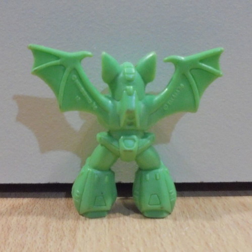 Battle Beast Blitzkrieg Bat #12 light green used without hands and weapon Takara Hasbro 1986