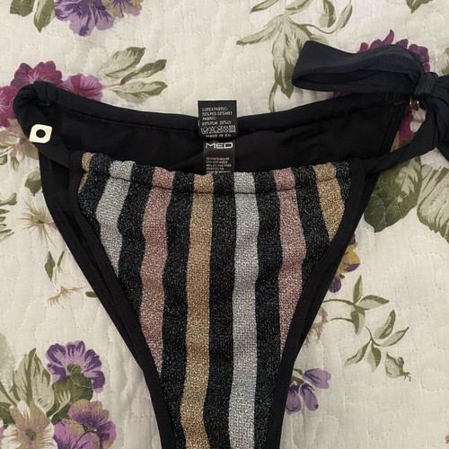 Med women's bikini bottom new, black striped