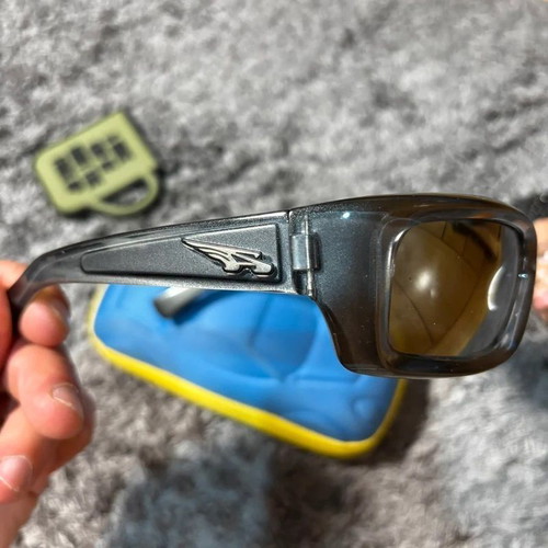 Arnette kids sunglasses, dark grey frame, black lenses
