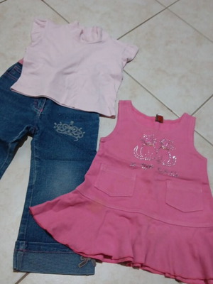 Baby clothing set like new, t-shirt with jeans and dress, 2 years