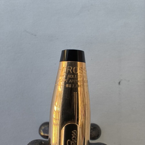 Cross Century gold-plated 14kt pen with 18kt tip like new