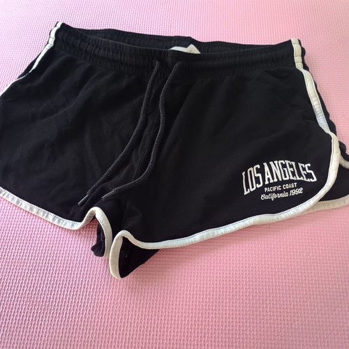 Terranova women's shorts black, like new, size L