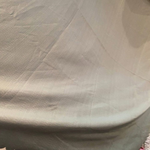Green tablecloth 180x150cm like new