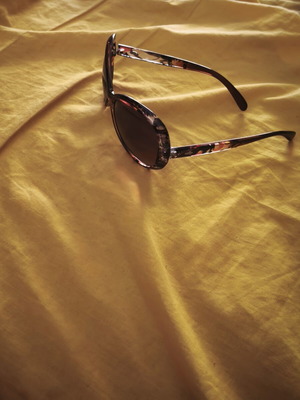 Sunglasses used, brown