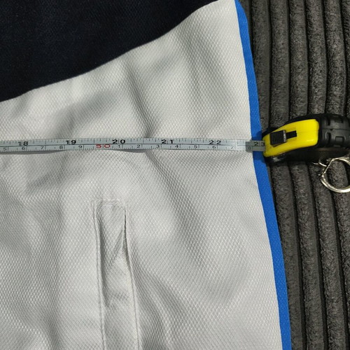 Lacoste αντιανεμικό μπουφάν καινούργιο, μέγεθος 3XL που φτάνει σε XL