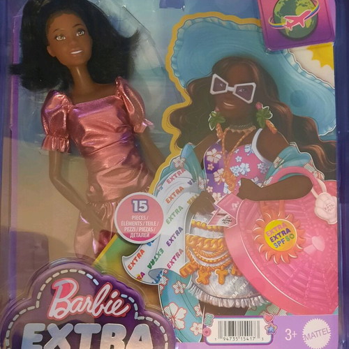 Barbie doll like new with minor box imperfections