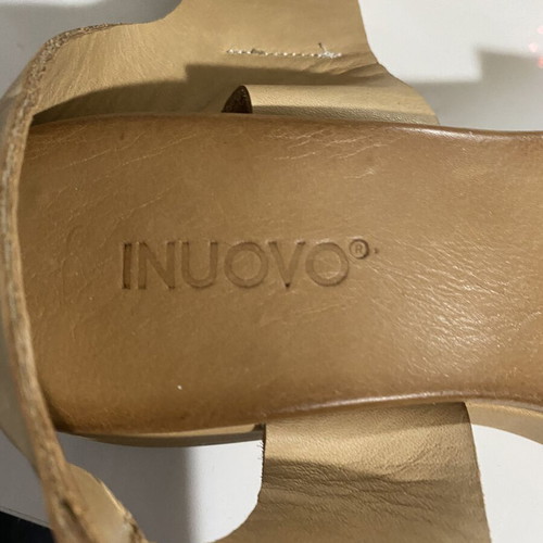 Inuovo leather platform sandals like new, beige, size 40