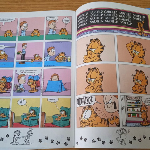 Garfield comic magazines used, issues 126 and 141 from 2002