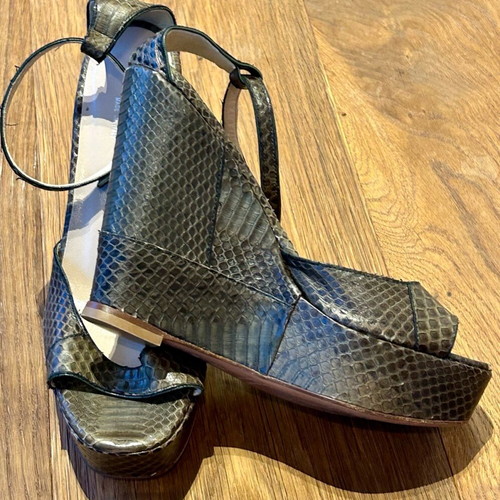 Very White platforms used, size 37, khaki with snake pattern