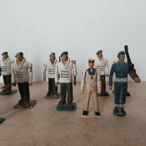 Pal Vintage Military Figures Used, Pack of 15, 1960s