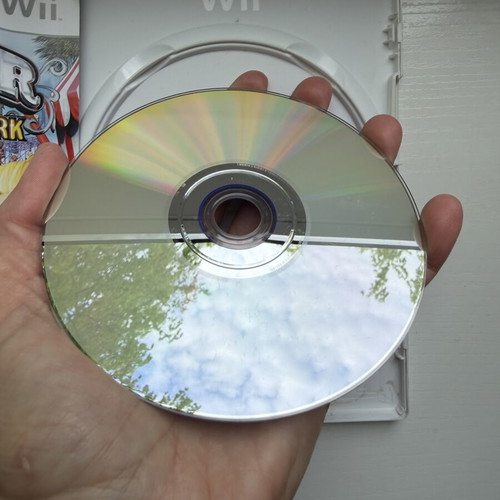 Wii Wonder World Amusement Park game used for Nintendo Wii with manual