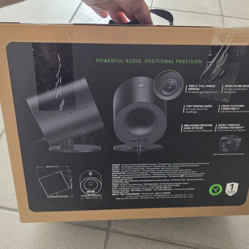 Razer Nommo V2 X wireless computer speakers 2.0 new