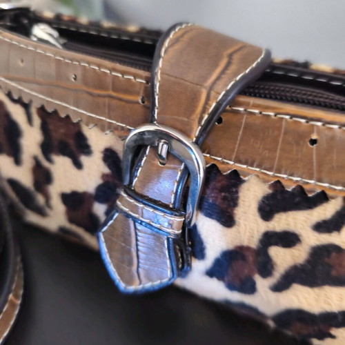 Leopard crossbody bag like new, brown