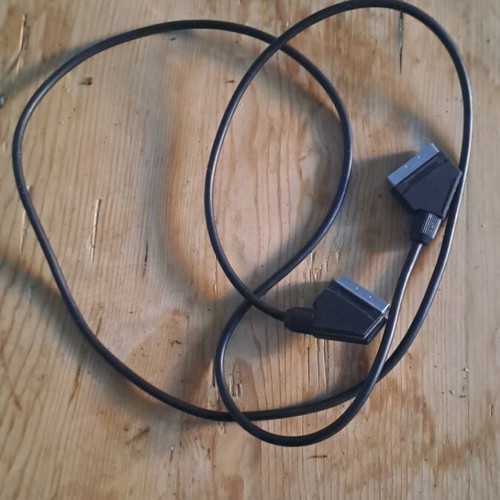 Scarf cable 1m like new