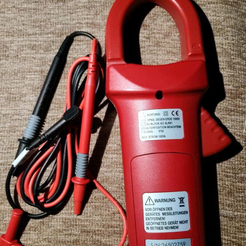 Benning CM 7 1000A Clamp Meter like new