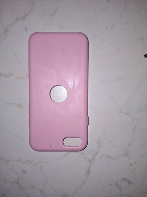 iPhone SE case used, pink