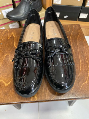 Moccasins patent black size 41 new M&M
