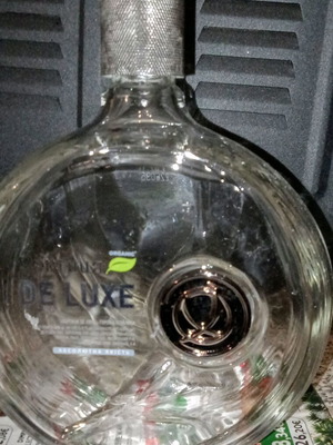 Korthtsa Vodka DeLuxe 2014 άδειο μπουκάλι σαν καινούργιο, διακοσμητικό