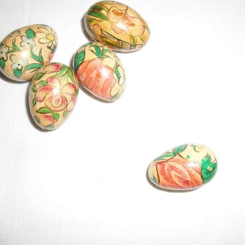 Papier Mache Miniature Eggs like new, set of 5, hand-painted