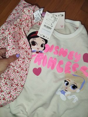Zara Kids Disney Princess sweatshirt and leggings set new, size 6