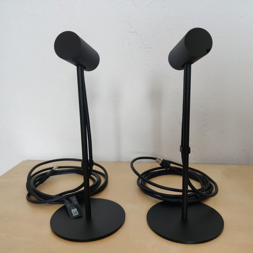 Oculus Rift CV1 headset like new with 2 touch controllers and 2 sensors