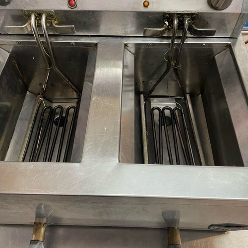 Fryer used fully functional, single-phase