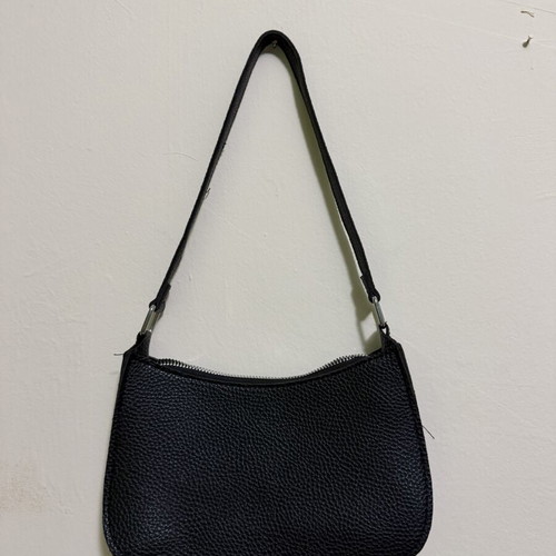 Shein black shoulder bag baguette style like new