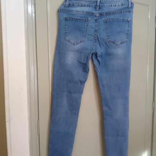 Jeans Medium size like new, slim fit