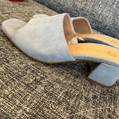 Stefania suede women's mules, size 37, turquoise