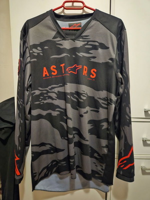 Στολή enduro/mx Alpinestars σαν καινούργιο, παντελόνι νούμερο 32, jersey Large