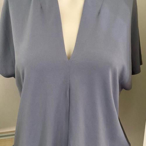 H&M blouse with unique neckline like new, size M