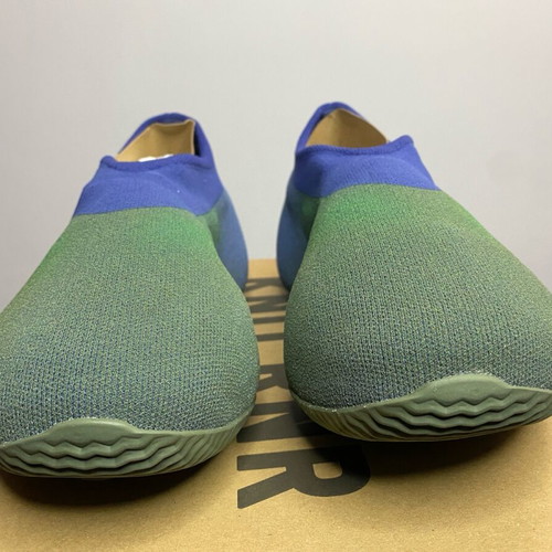 Adidas Yeezy Knit Runner Faded Azure -  65,00 - Vendora.bg